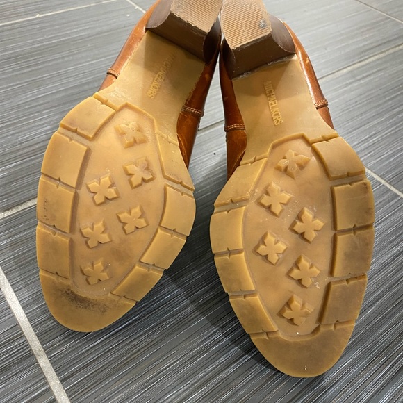 MICHAEL Michael Kors Distress Boot - Picture 4 of 4